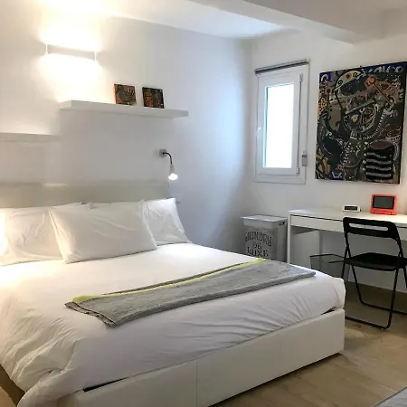 Studio Via Carlo Mayr *
